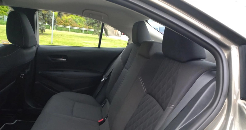 Toyota Corolla cena 99900 przebieg: 37593, rok produkcji 2022 z Kozienice małe 172